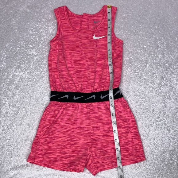 Nike athletic pink romper short size 2t - Picture 2 of 9